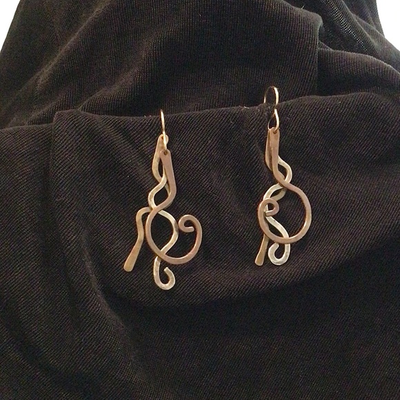 Jewelry - Tri metal handmade vintage earrings in copper brass & silver dangles